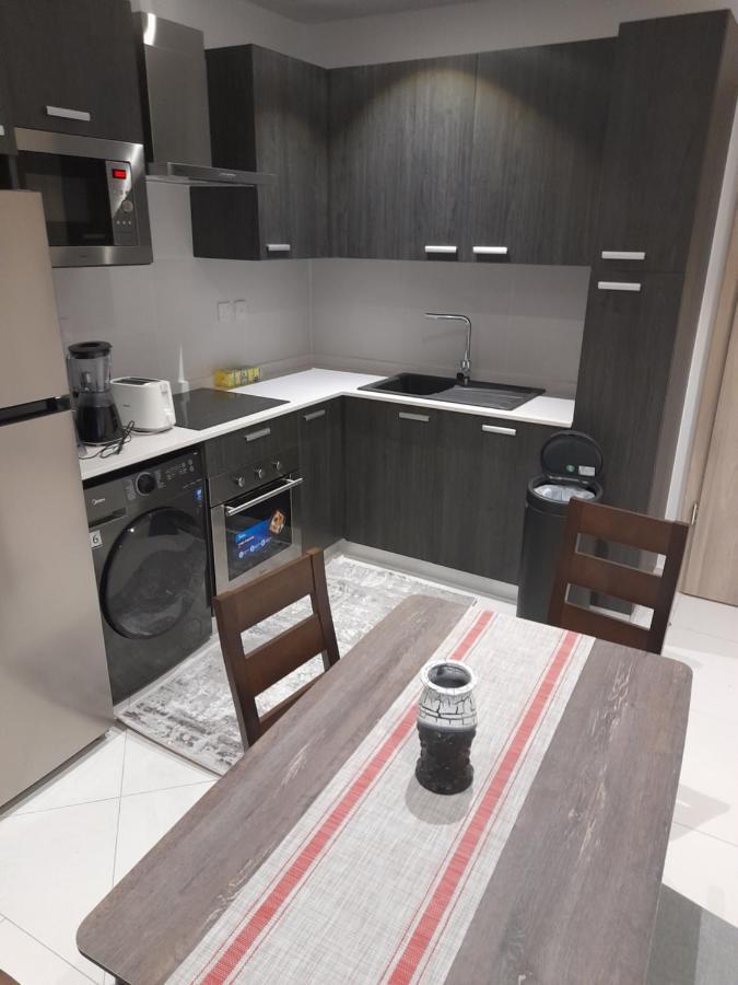 אקרה The Lennox D-Plus Apartments מראה חיצוני תמונה