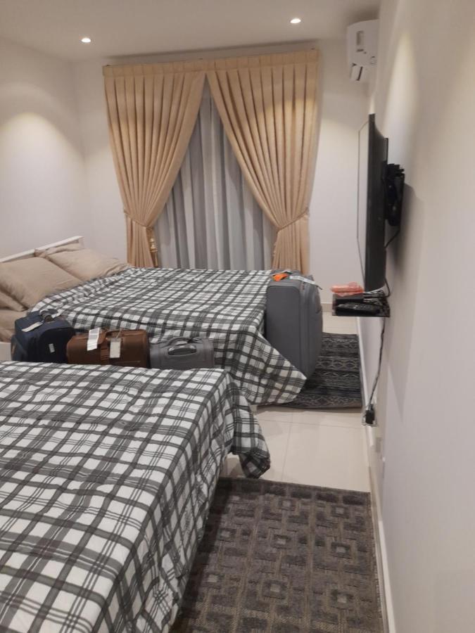 אקרה The Lennox D-Plus Apartments מראה חיצוני תמונה