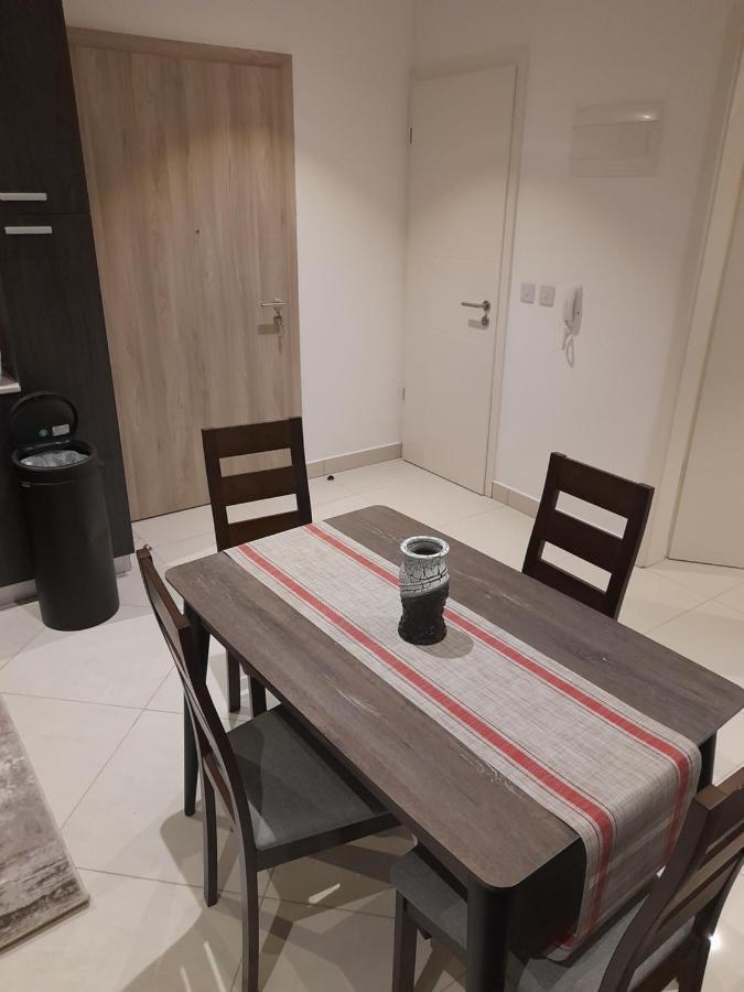 אקרה The Lennox D-Plus Apartments מראה חיצוני תמונה