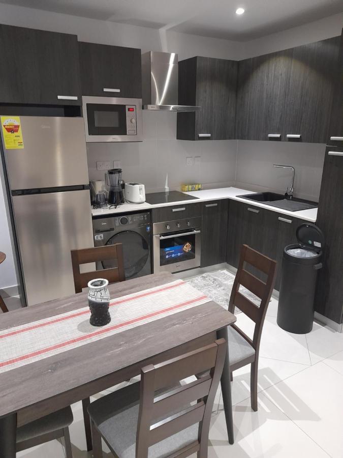אקרה The Lennox D-Plus Apartments מראה חיצוני תמונה