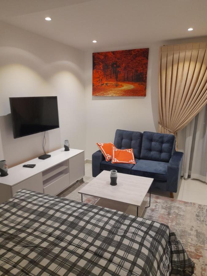 אקרה The Lennox D-Plus Apartments מראה חיצוני תמונה