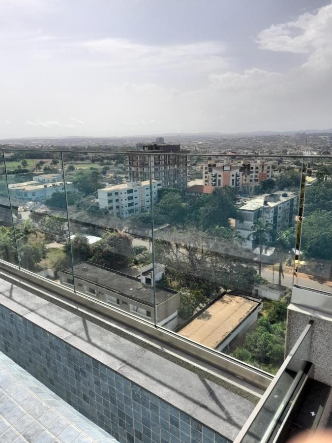 אקרה The Lennox D-Plus Apartments מראה חיצוני תמונה
